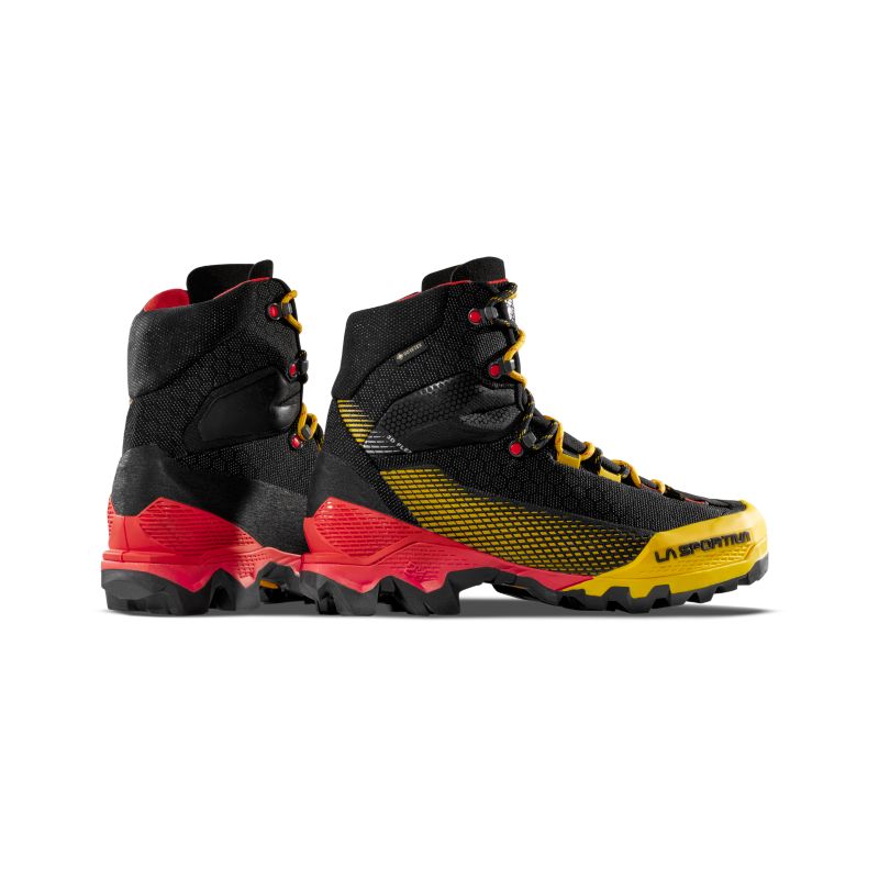 La Sportiva Aequilibrium ST GTX túrabakancs