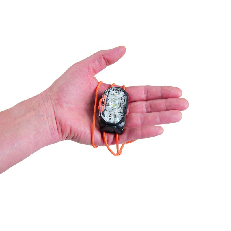 Petzl Swift LT fejlámpa